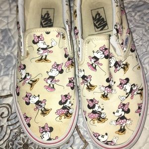 Beige Minnie Mouse vans women’s 8 1/2.